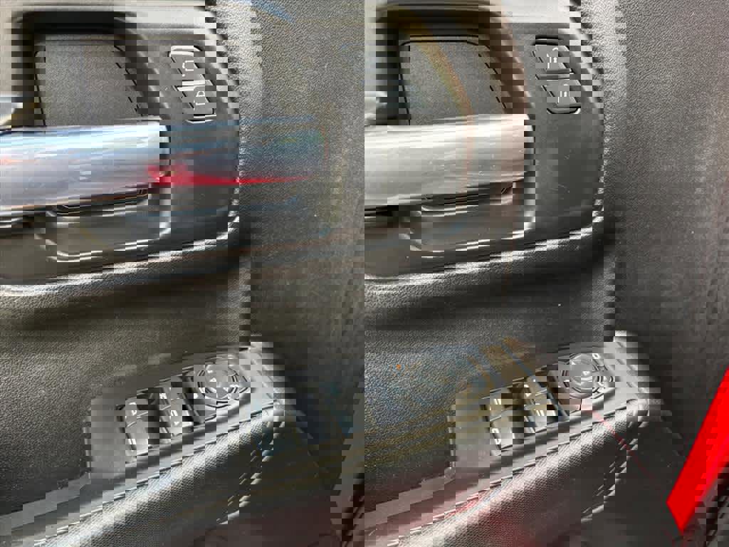 Used 2021 Chevrolet Silverado 1500 Custom Trail Boss w/ LPO, Dark Essentials Package image 21