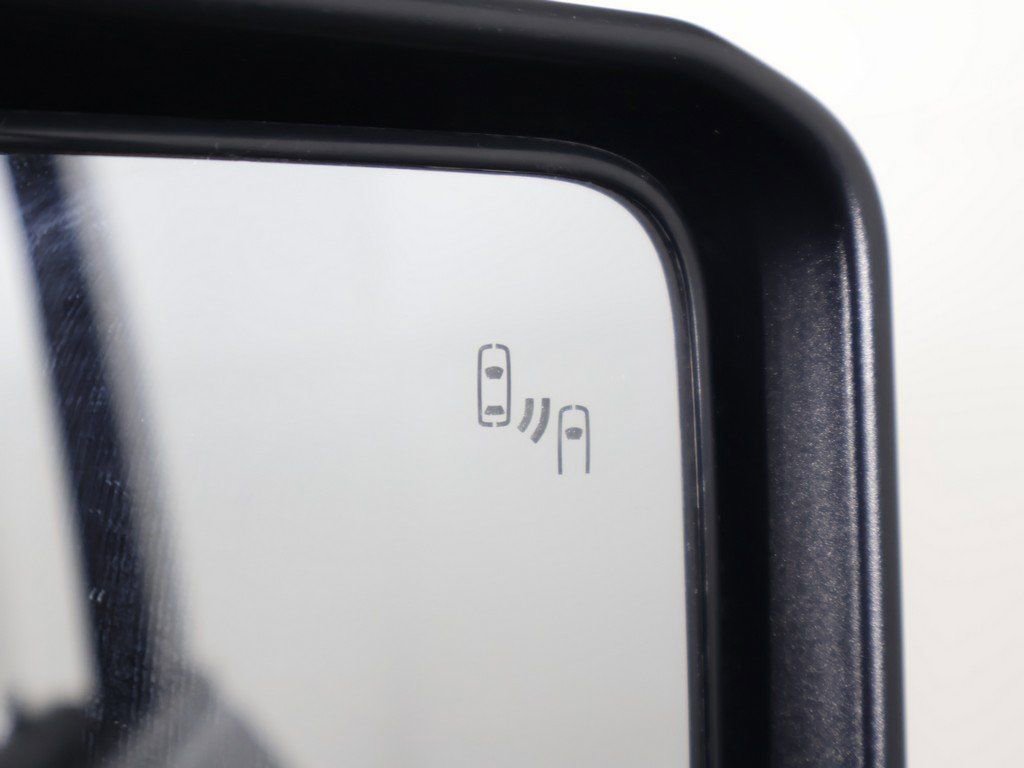 Used 2024 Lexus GX 550 image 43