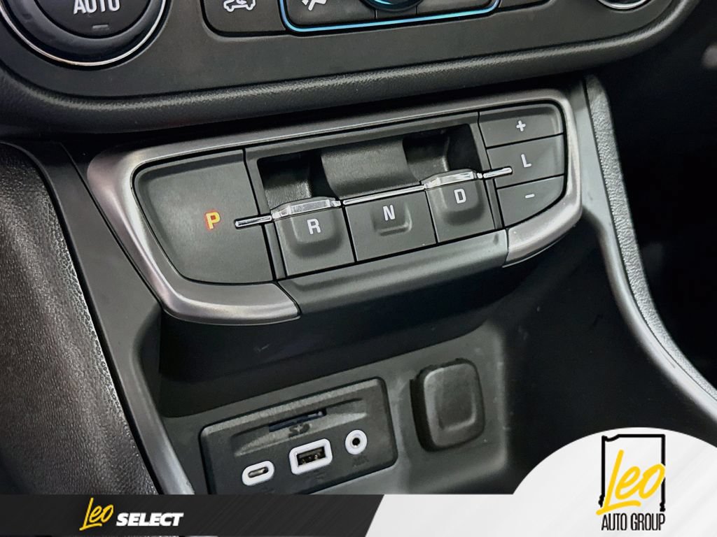 Used 2024 GMC Terrain AT4 w/ Tech Package AWD/4WD image 19