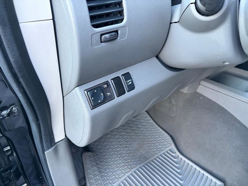 Used 2007 Nissan Frontier LE w/ Rockford Fosgate Pkg RWD image 25