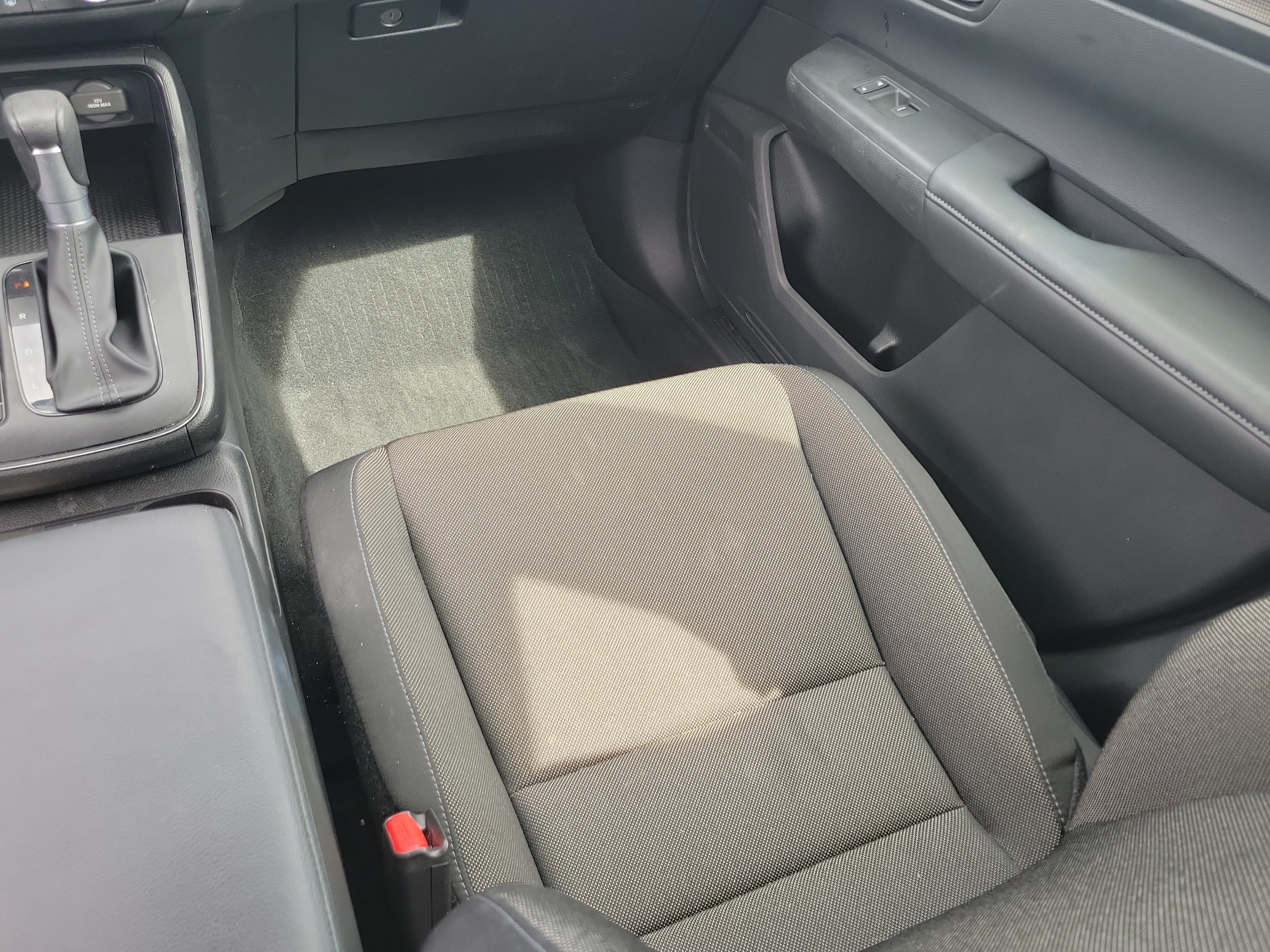 Used 2024 Honda CR-V LX image 19