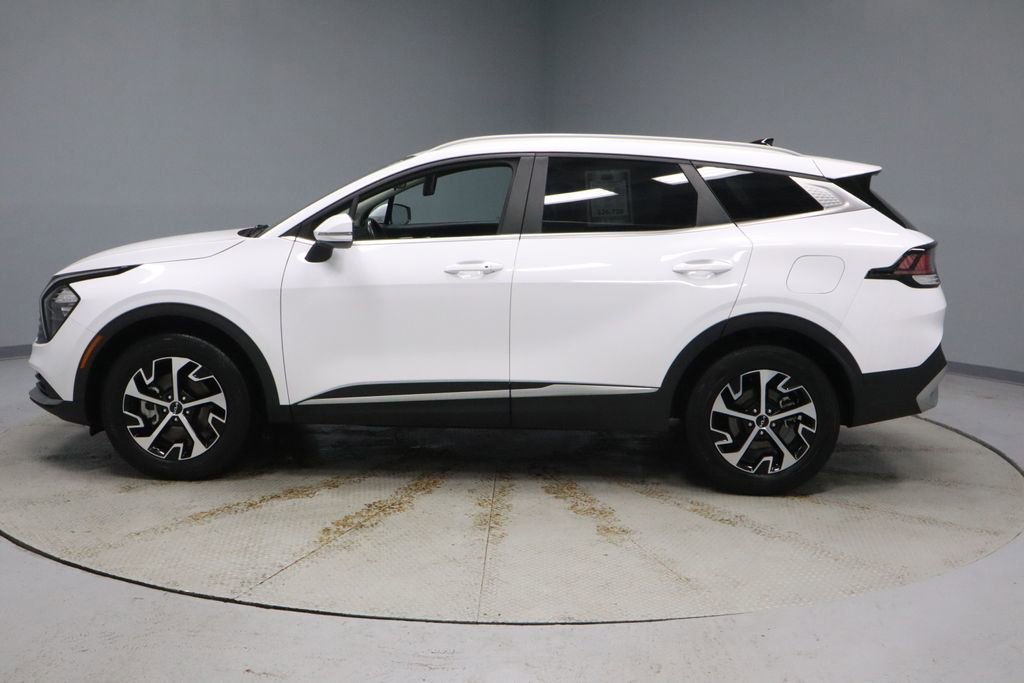 Used 2023 Kia Sportage EX image 10