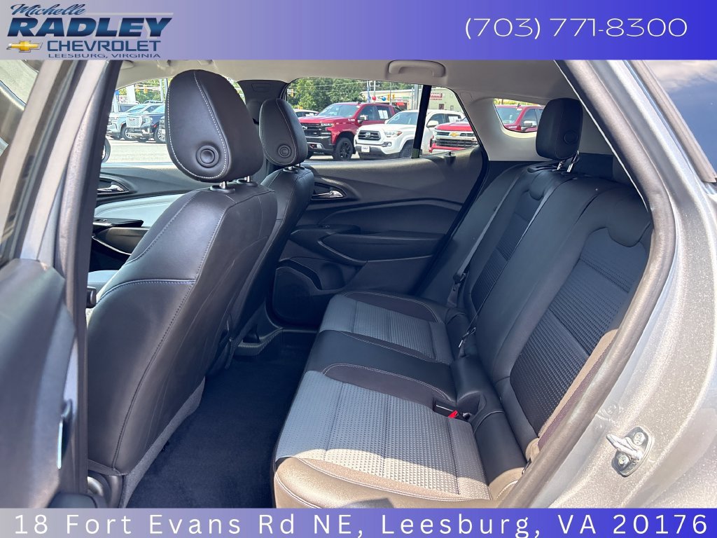 Used 2026 Chevrolet Trax LT FWD image 13