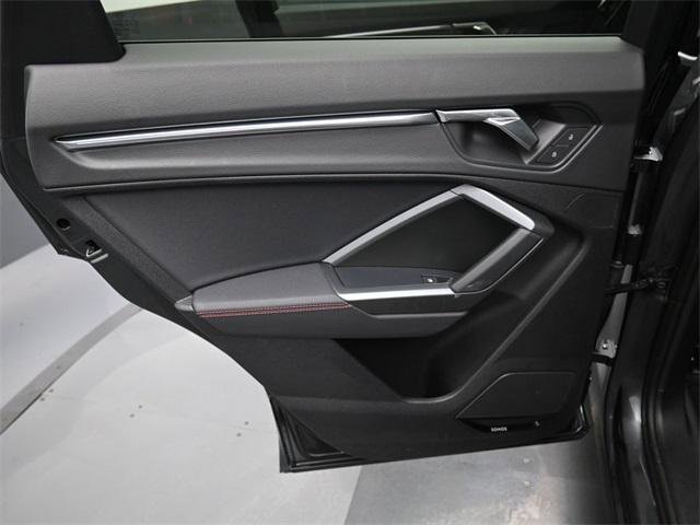 Certified 2025 Audi Q3 2.0T Premium Plus image 30