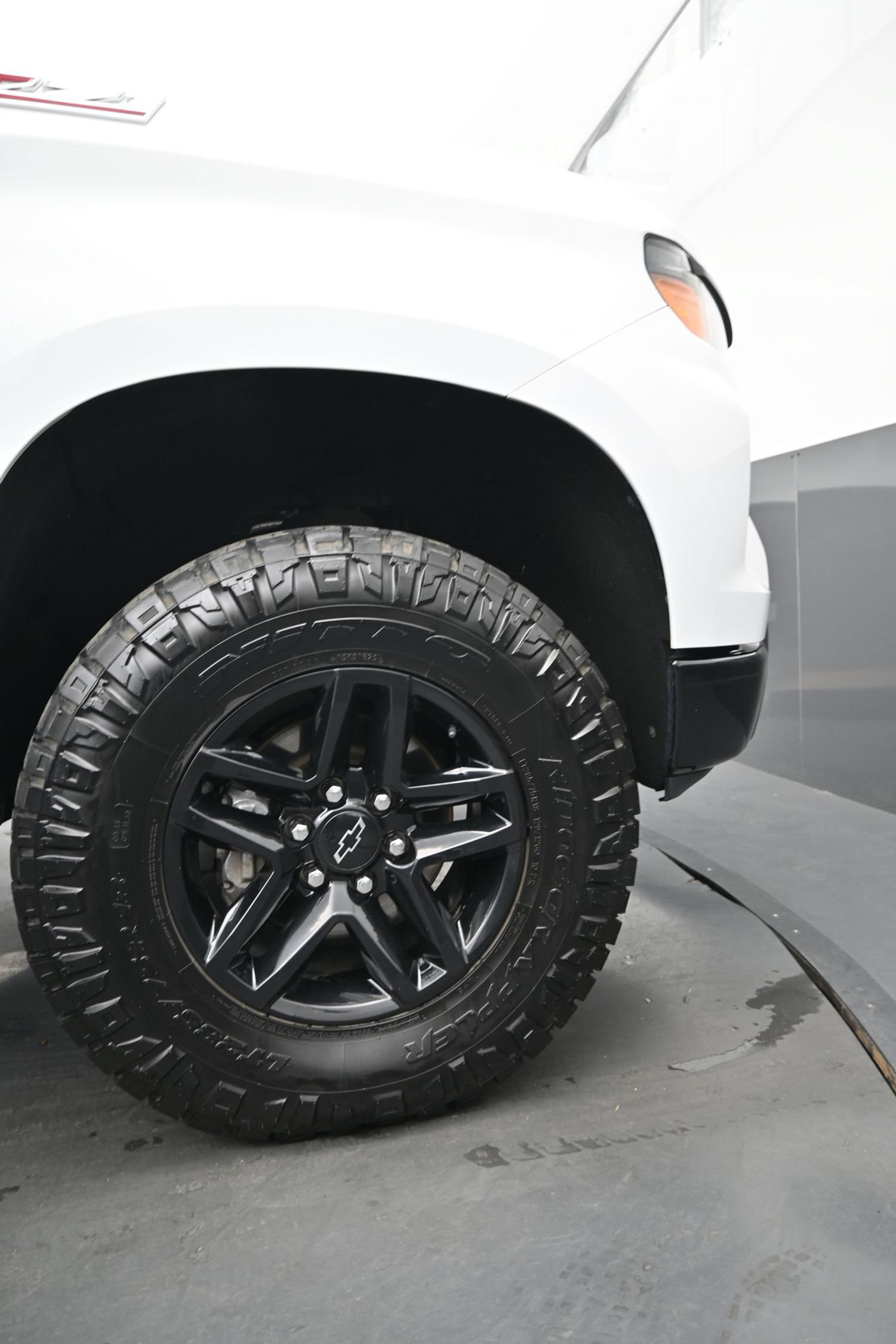 Used 2022 Chevrolet Silverado 1500 Custom Trail Boss w/ LPO, Dark Essentials Package AWD/4WD image 11