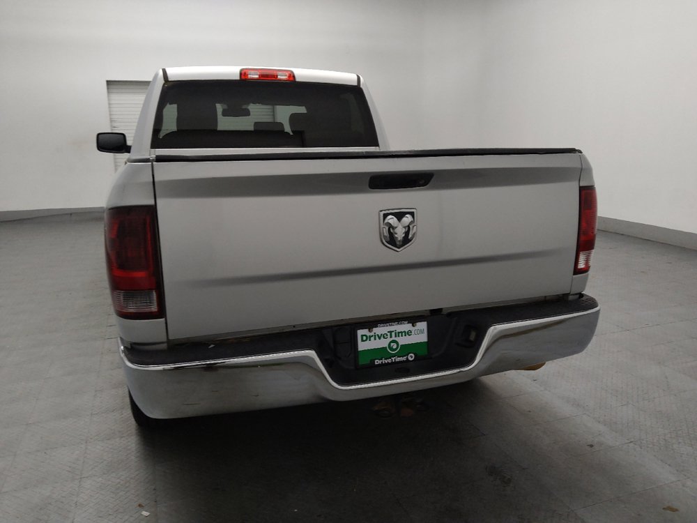 Used 2018 RAM 1500 Tradesman w/ Chrome Appearance Group RWD image 6