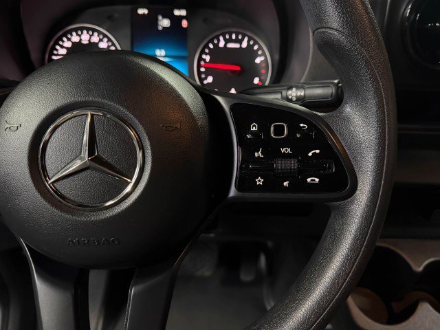 Used 2022 Mercedes-Benz Sprinter 2500 image 23
