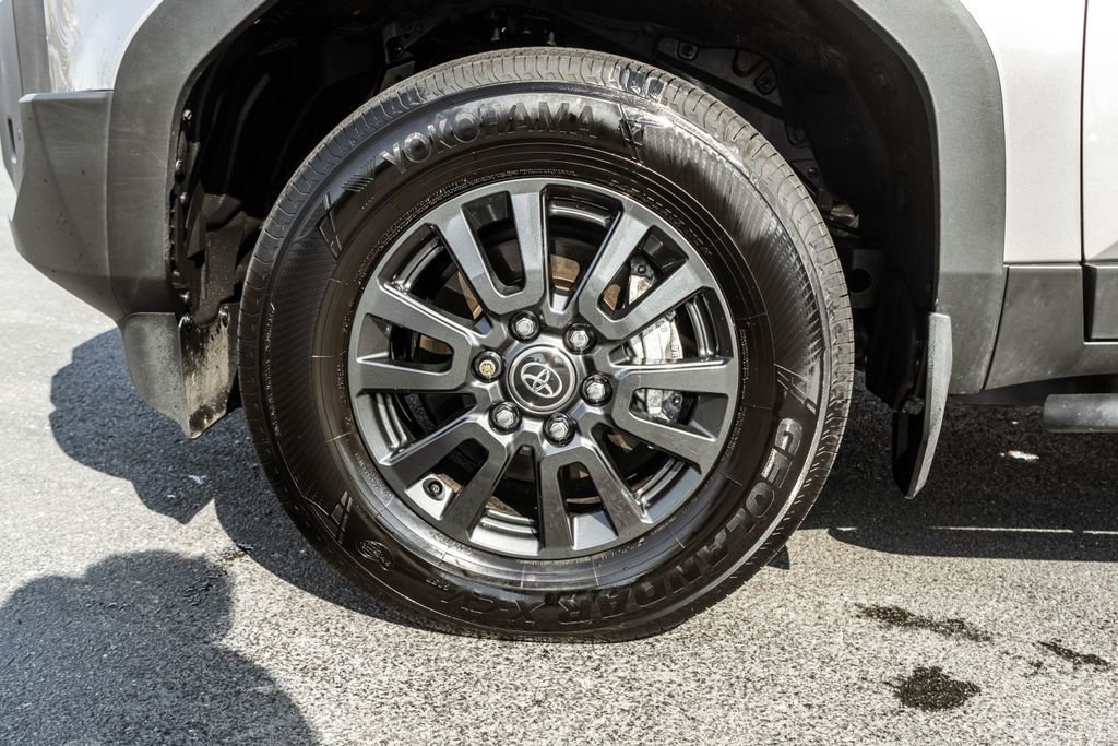 Used 2025 Toyota Land Cruiser 1958 image 32