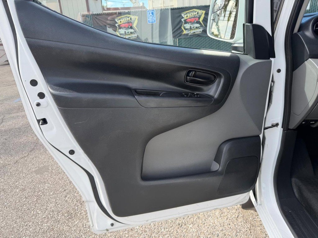 Used 2021 Nissan NV200 SV w/ Sliding Door Glass Package image 24