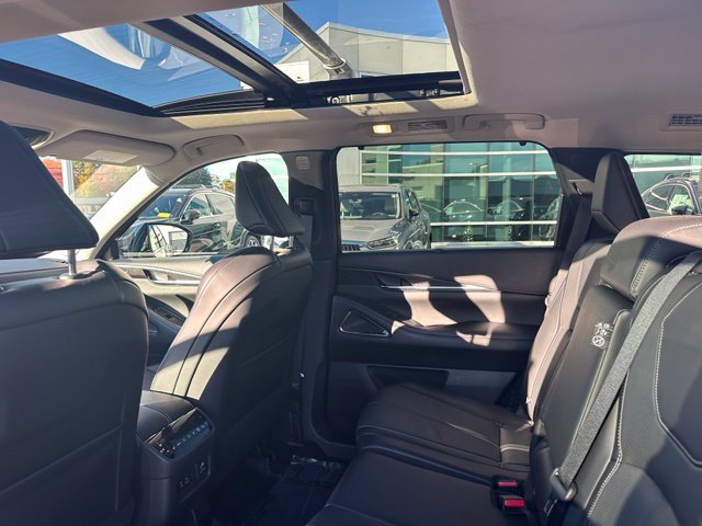 Certified 2023 INFINITI QX60 Sensory w/ Vision Package AWD/4WD image 20