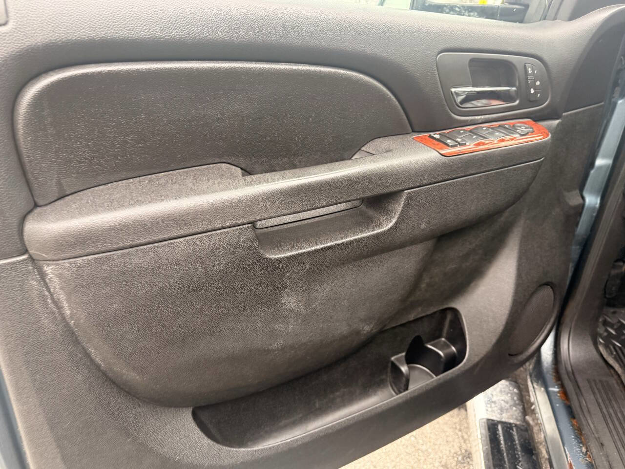 Used 2011 Chevrolet Silverado 2500 LTZ image 12