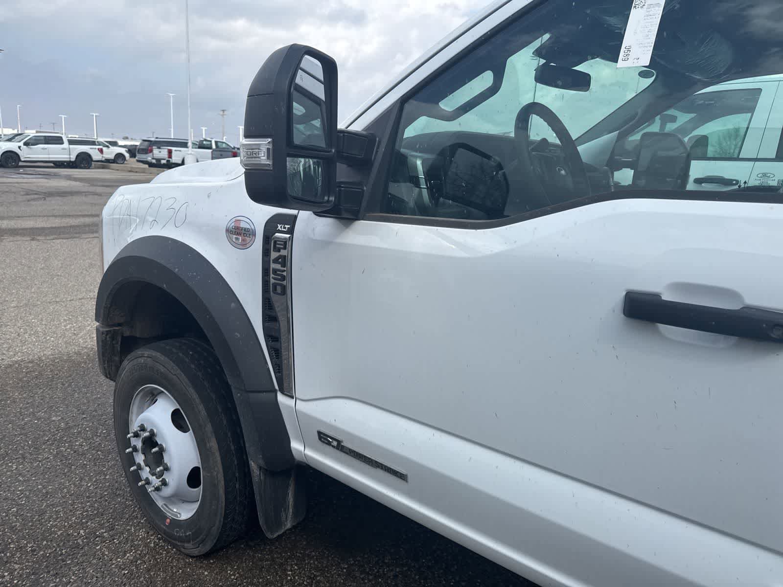 Used 2023 Ford F450 XLT w/ XLT Value Package image 2