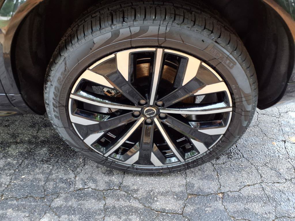 New 2026 Volvo XC90 B6 Plus w/ Protection Package Premier AWD/4WD image 10