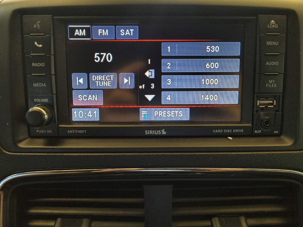 Used 2016 Dodge Grand Caravan SE FWD image 25