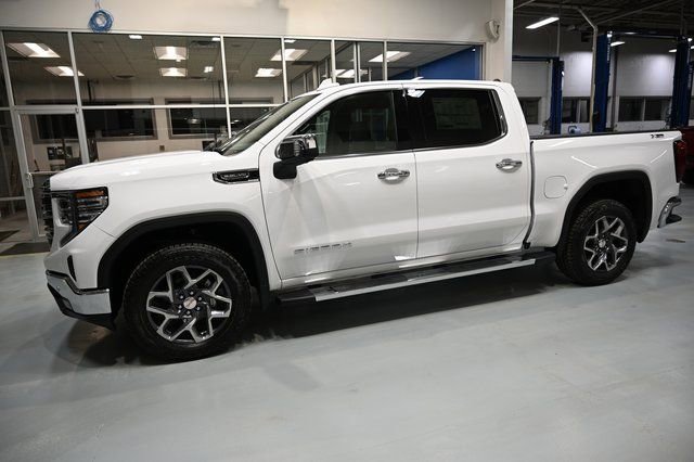 New 2026 GMC Sierra 1500 SLT w/ SLT Premium Plus Package image 10