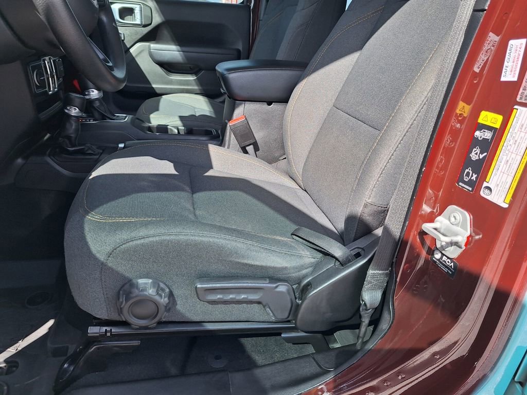 Used 2024 Jeep Gladiator Sport image 10
