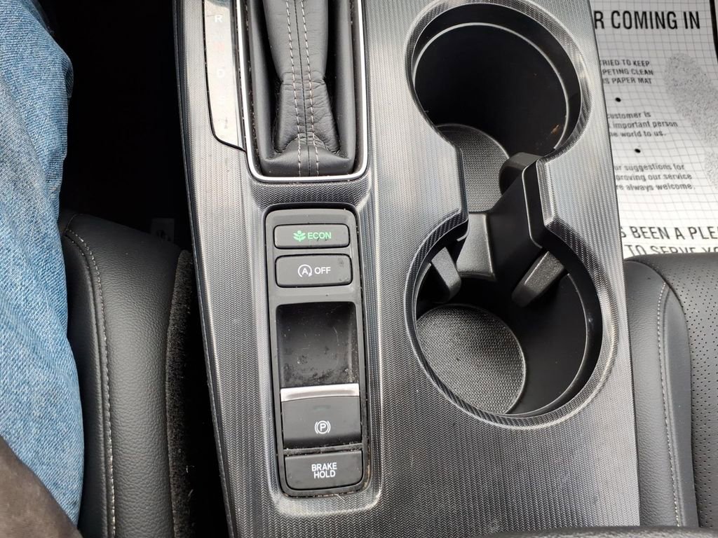 Used 2024 Honda Civic EX-L image 14