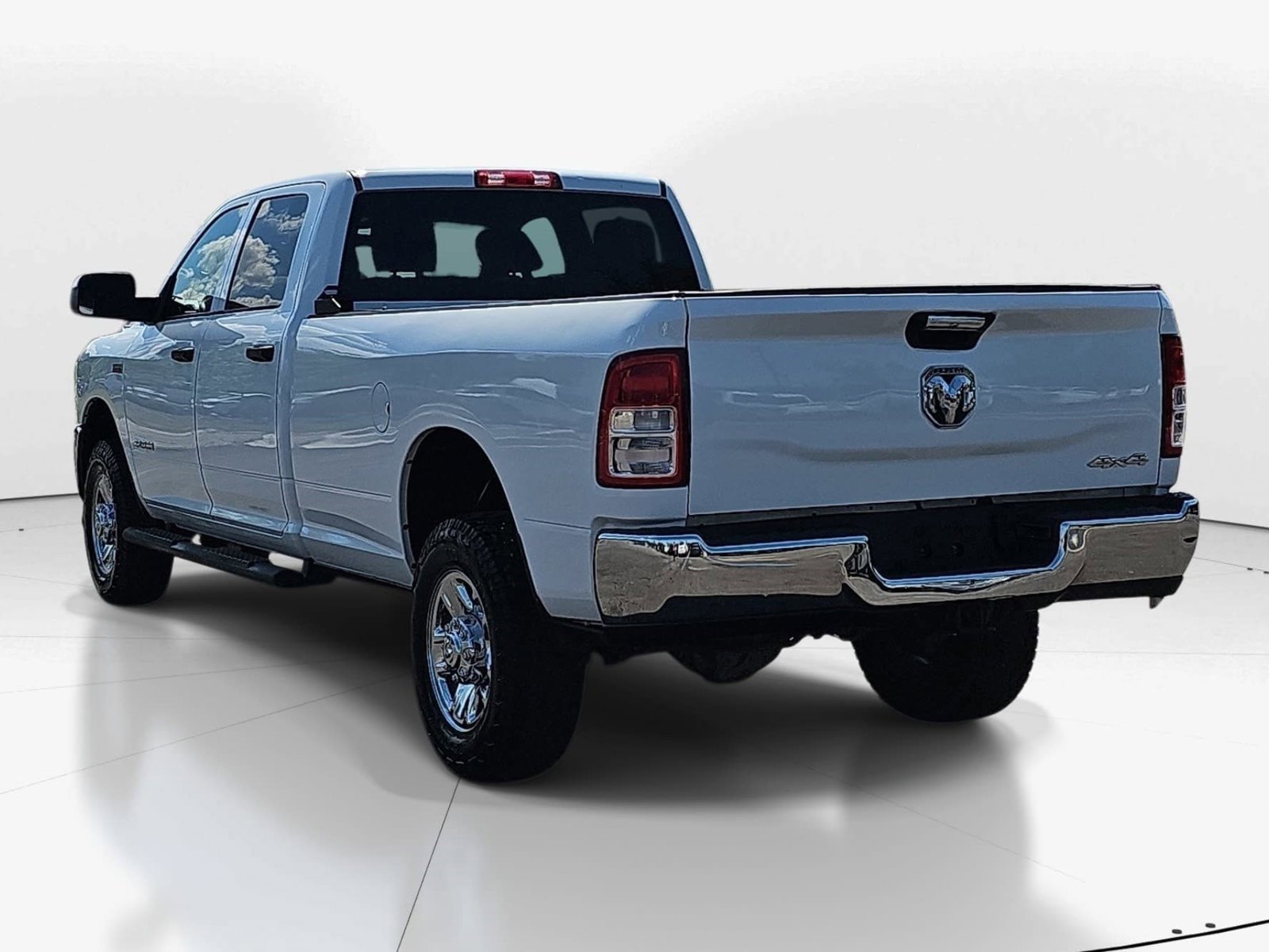 Used 2021 RAM 2500 Tradesman w/ Chrome Appearance Group image 5