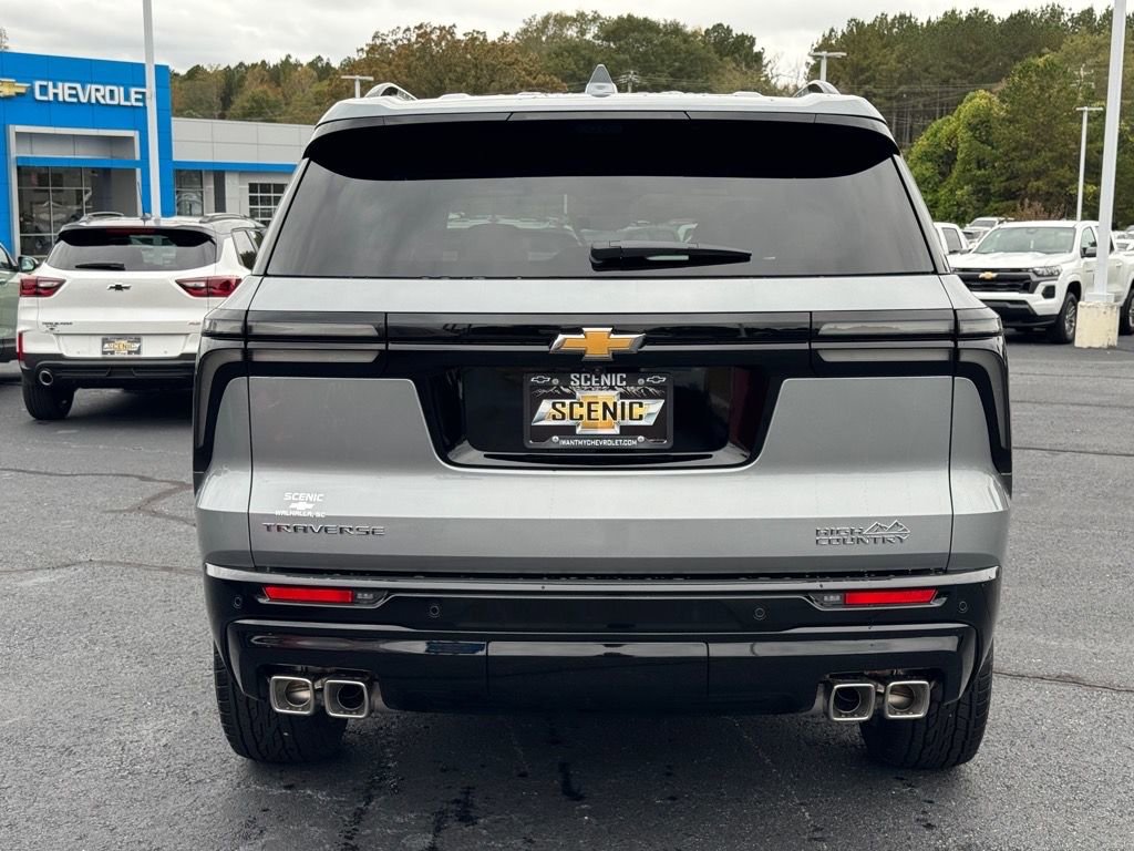 New 2026 Chevrolet Traverse High Country image 4