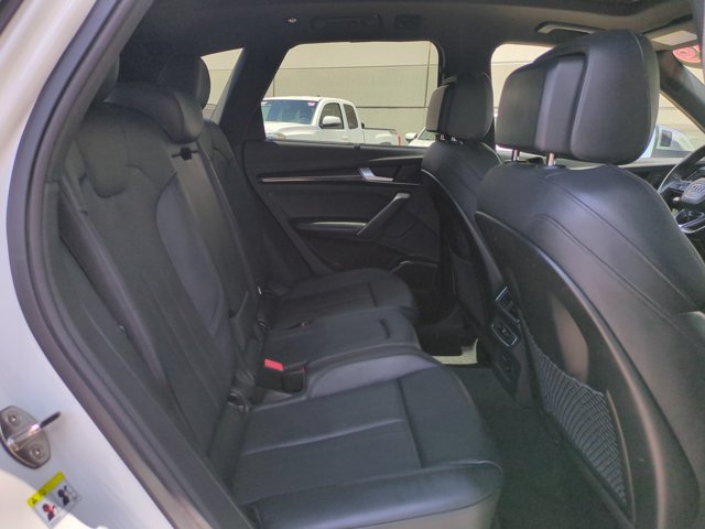 Used 2019 Audi SQ5 Prestige w/ Prestige Package AWD/4WD image 21