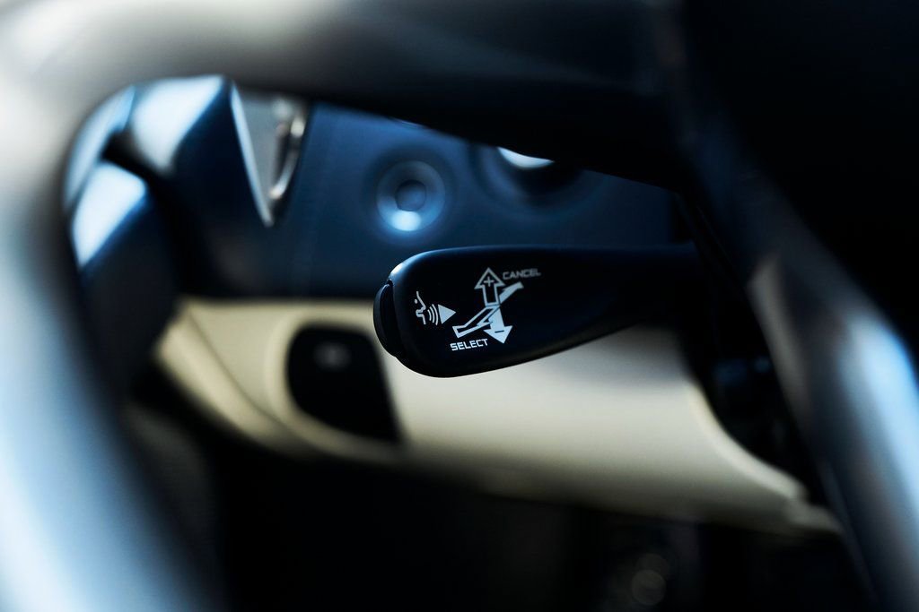 Used 2022 McLaren GT image 50