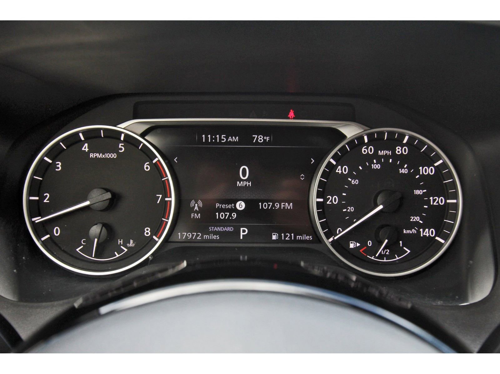 Used 2023 Nissan Rogue SV w/ SV Premium B Package image 16