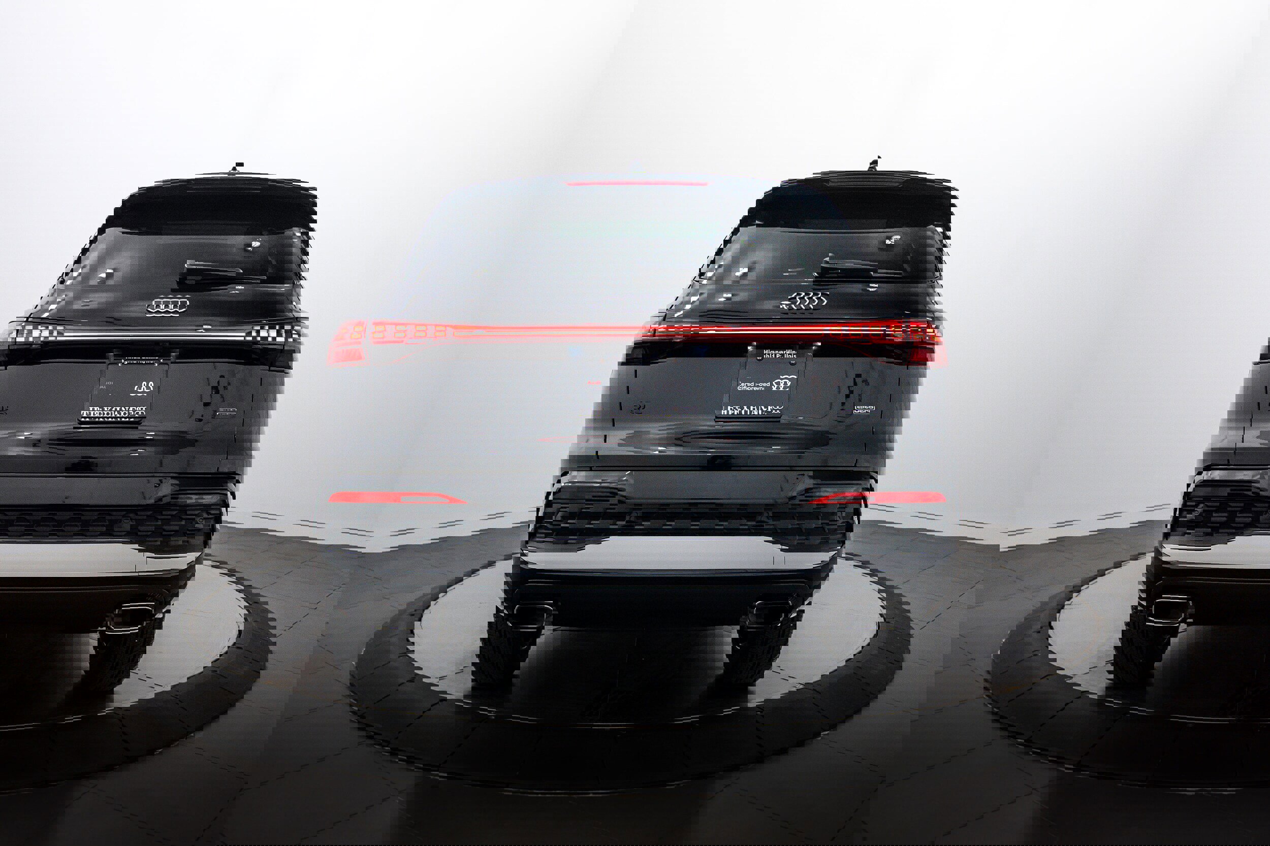 Certified 2025 Audi Q5 Premium w/ Convenience Package image 20