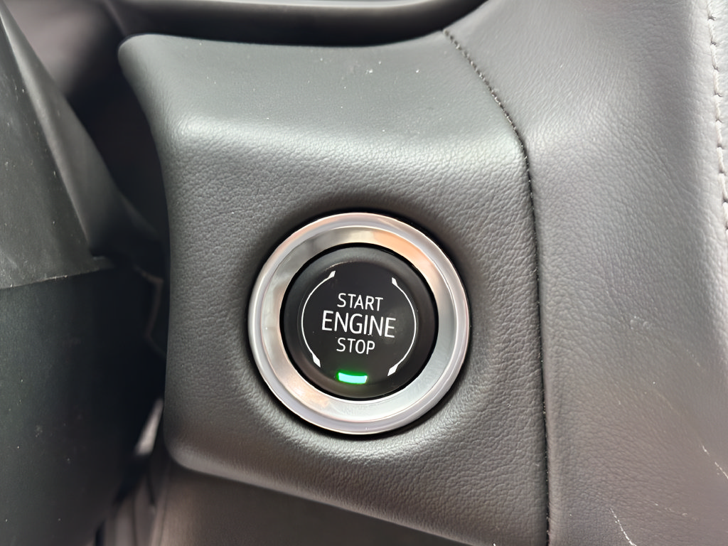 Used 2024 Chevrolet Tahoe LT RWD image 21