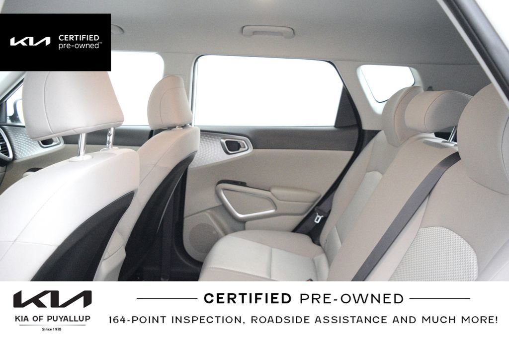 Certified 2025 Kia Soul LX FWD image 13