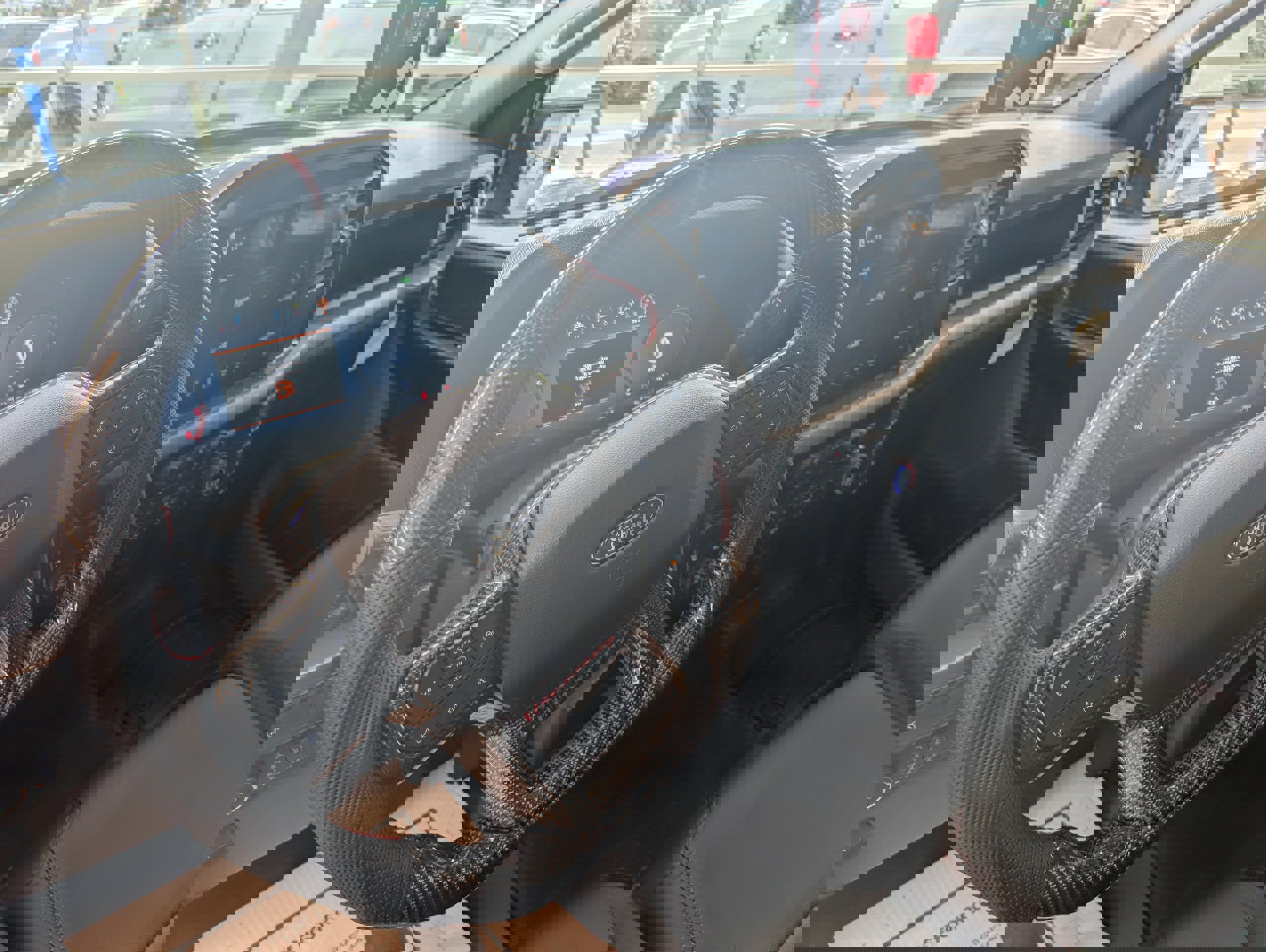 New 2025 Ford F150 XL w/ Equipment Group 103A High image 38