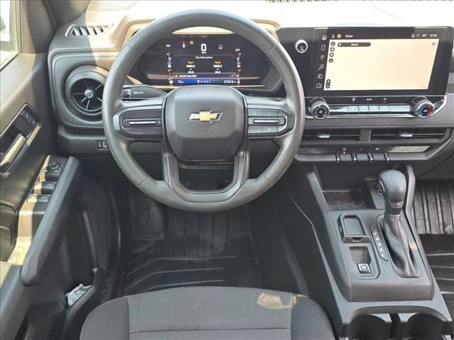 Used 2023 Chevrolet Colorado W/T RWD image 17