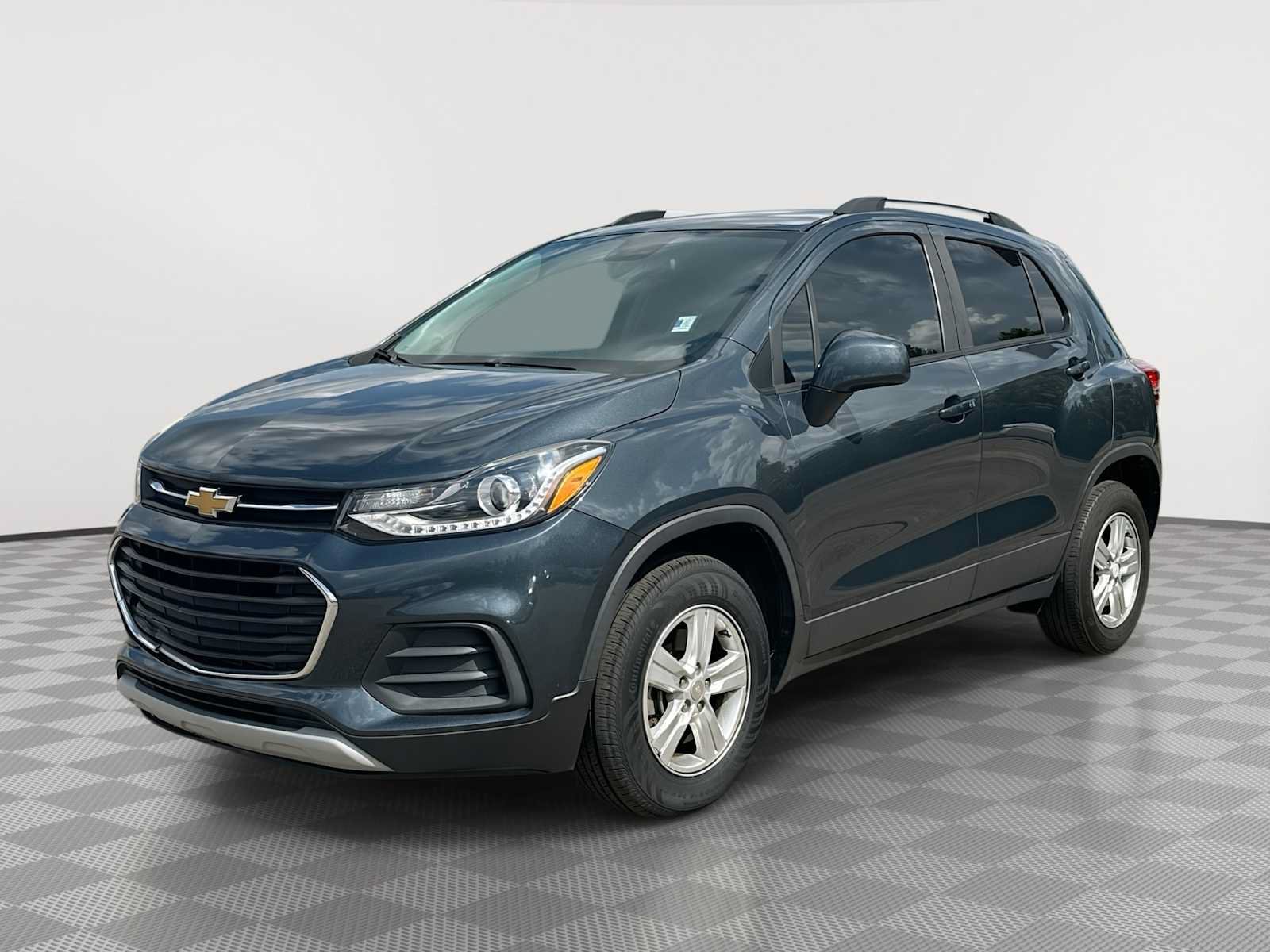 Used 2021 Chevrolet Trax LT w/ Driver Confidence Package