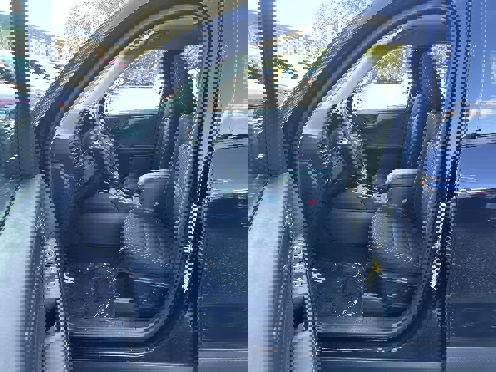 Used 2023 Ford Escape Active image 2