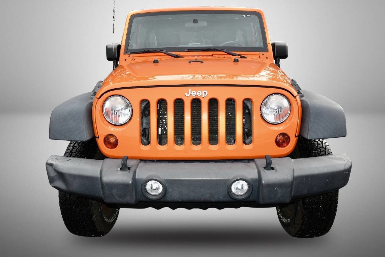 Used 2012 Jeep Wrangler Unlimited Sport image 10