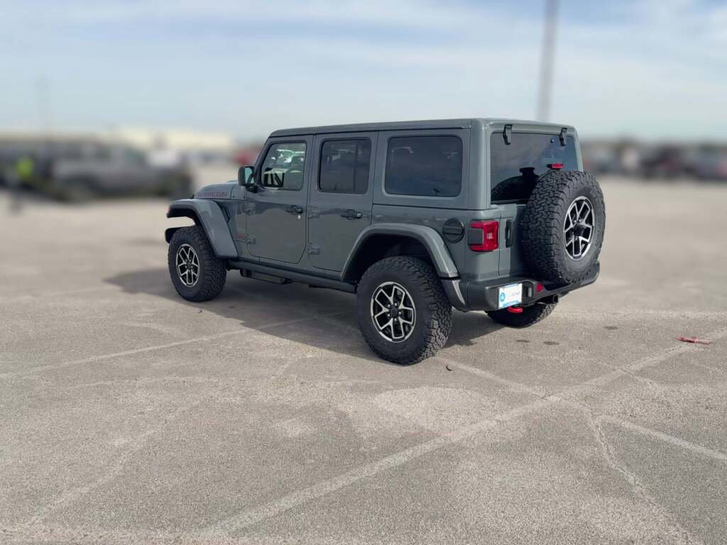 New 2026 Jeep Wrangler Unlimited Rubicon image 8