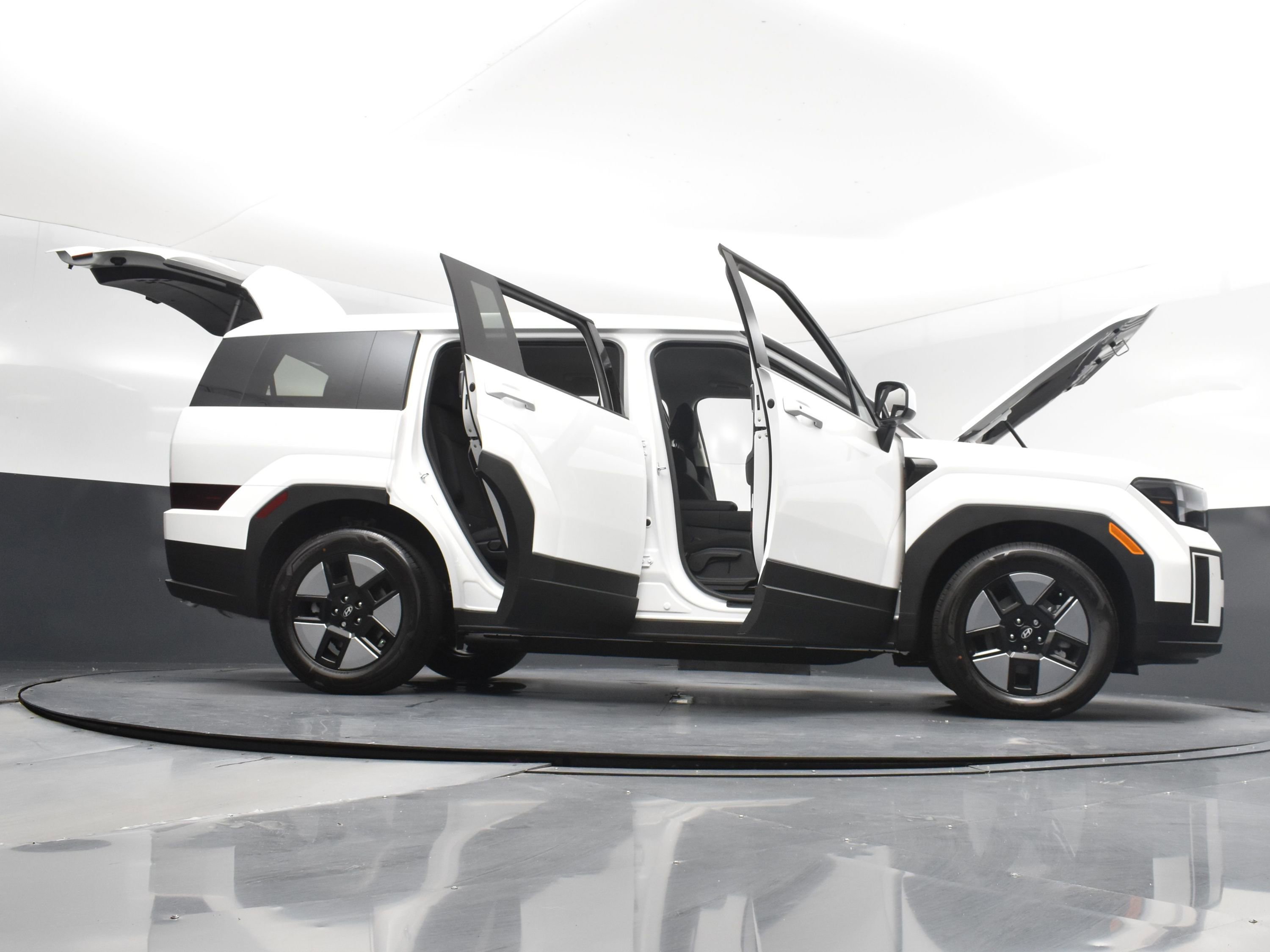 New 2026 Hyundai Santa Fe SE image 21