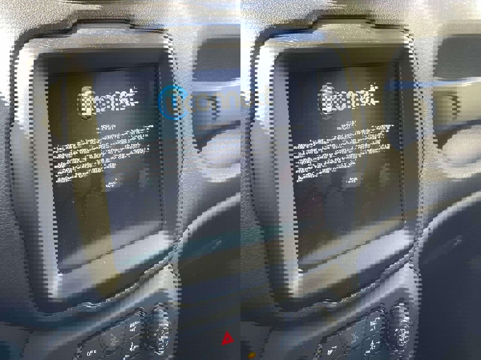 Used 2023 Jeep Renegade Trailhawk image 27