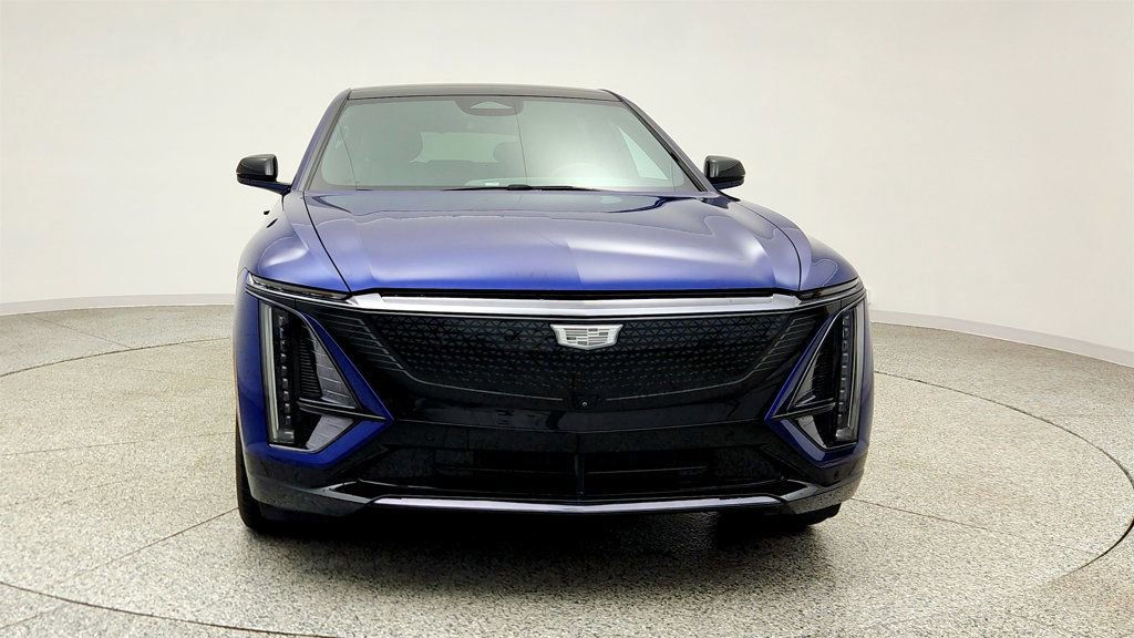 Used 2024 Cadillac Lyriq Sport AWD/4WD image 2