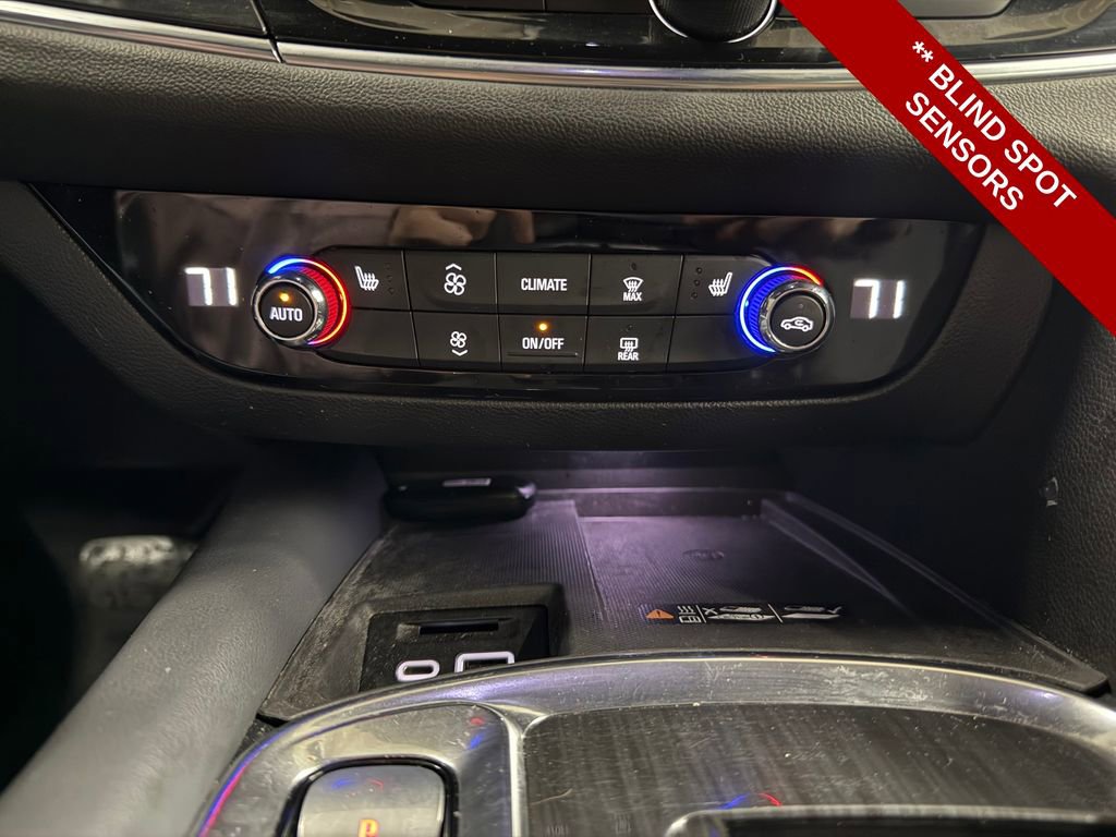 Used 2023 Buick Enclave Essence w/ Experience Buick Package AWD/4WD image 28