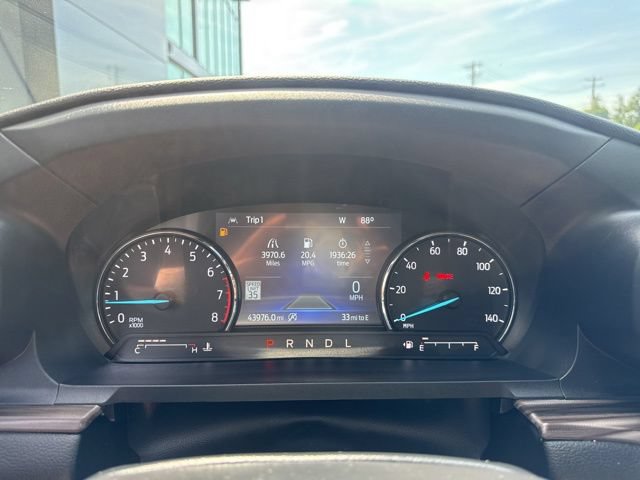 Used 2024 Ford Explorer Limited w/ Limited Technology Package AWD/4WD image 23