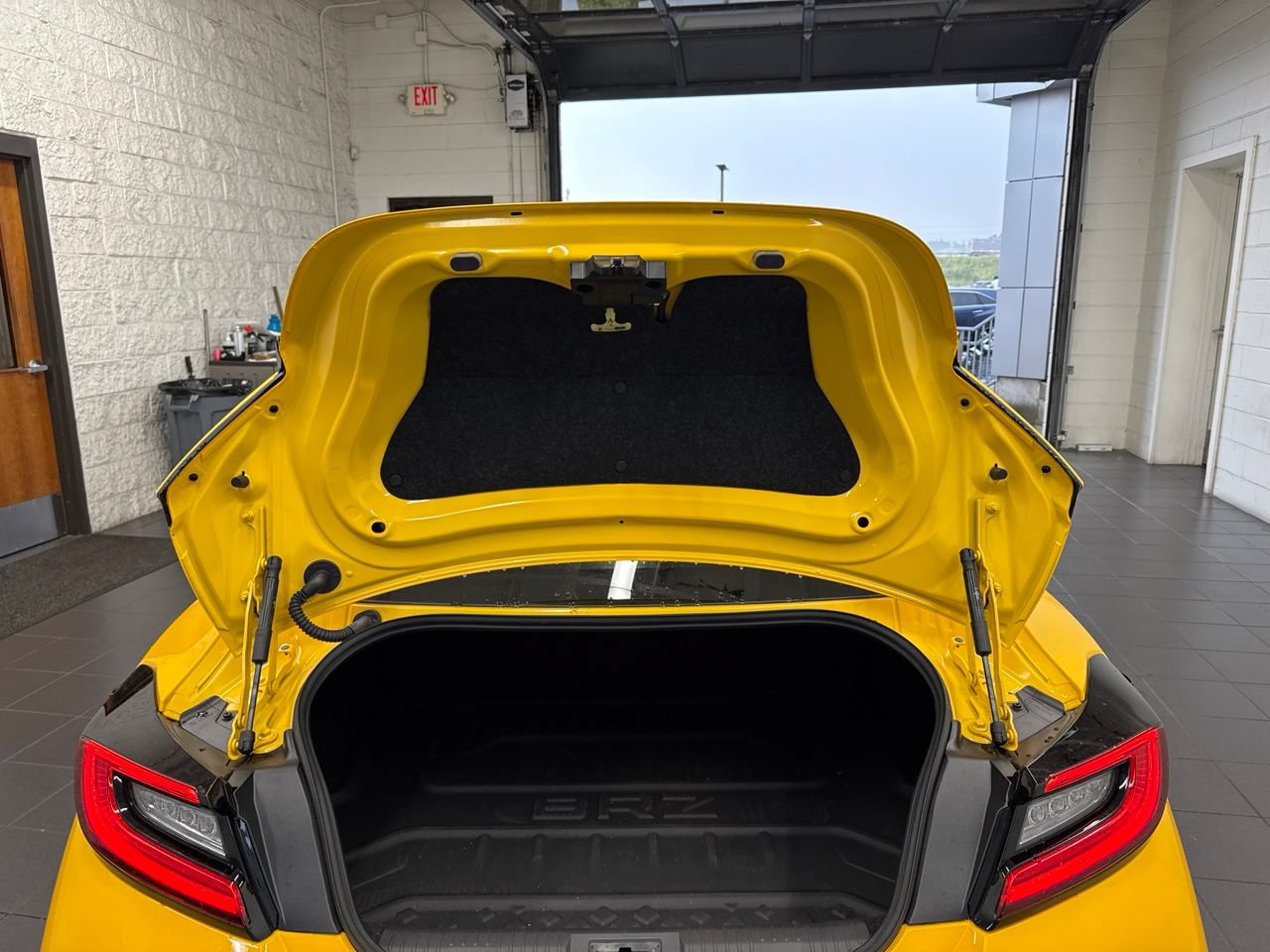 Used 2026 Subaru BRZ Series.Yellow RWD image 10