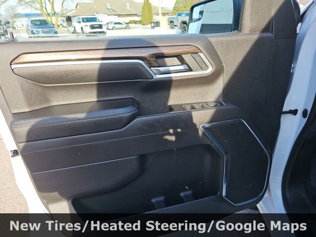 Used 2022 Chevrolet Silverado 1500 LT AWD/4WD image 14