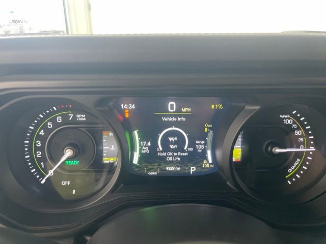 Used 2025 Jeep Wrangler Unlimited Sahara w/ Safety Group AWD/4WD image 41