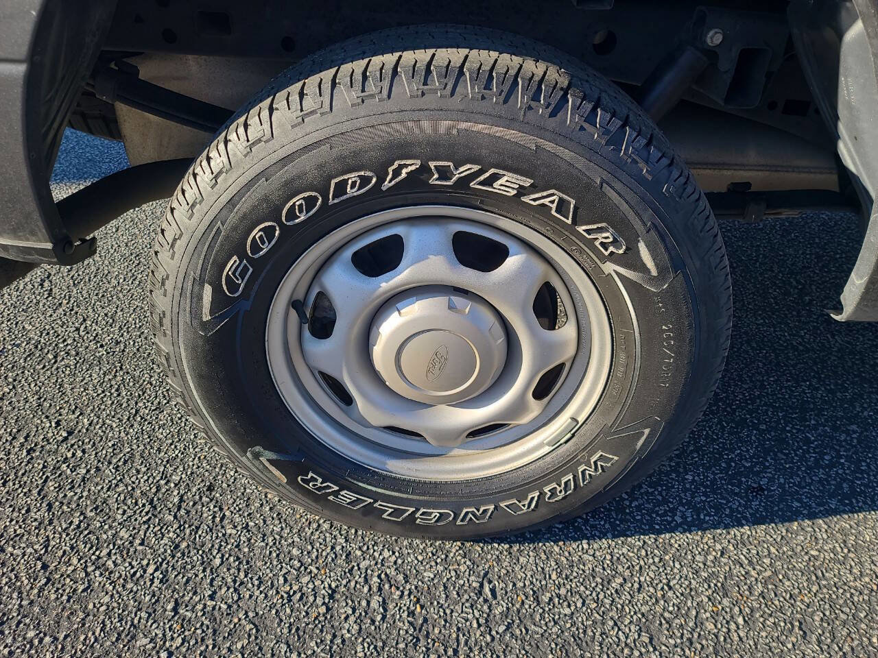 Used 2020 Ford F150 XL w/ XL Power Equipment Group image 9