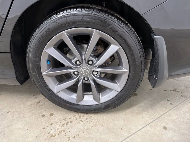 Certified 2019 Honda Civic EX image 9