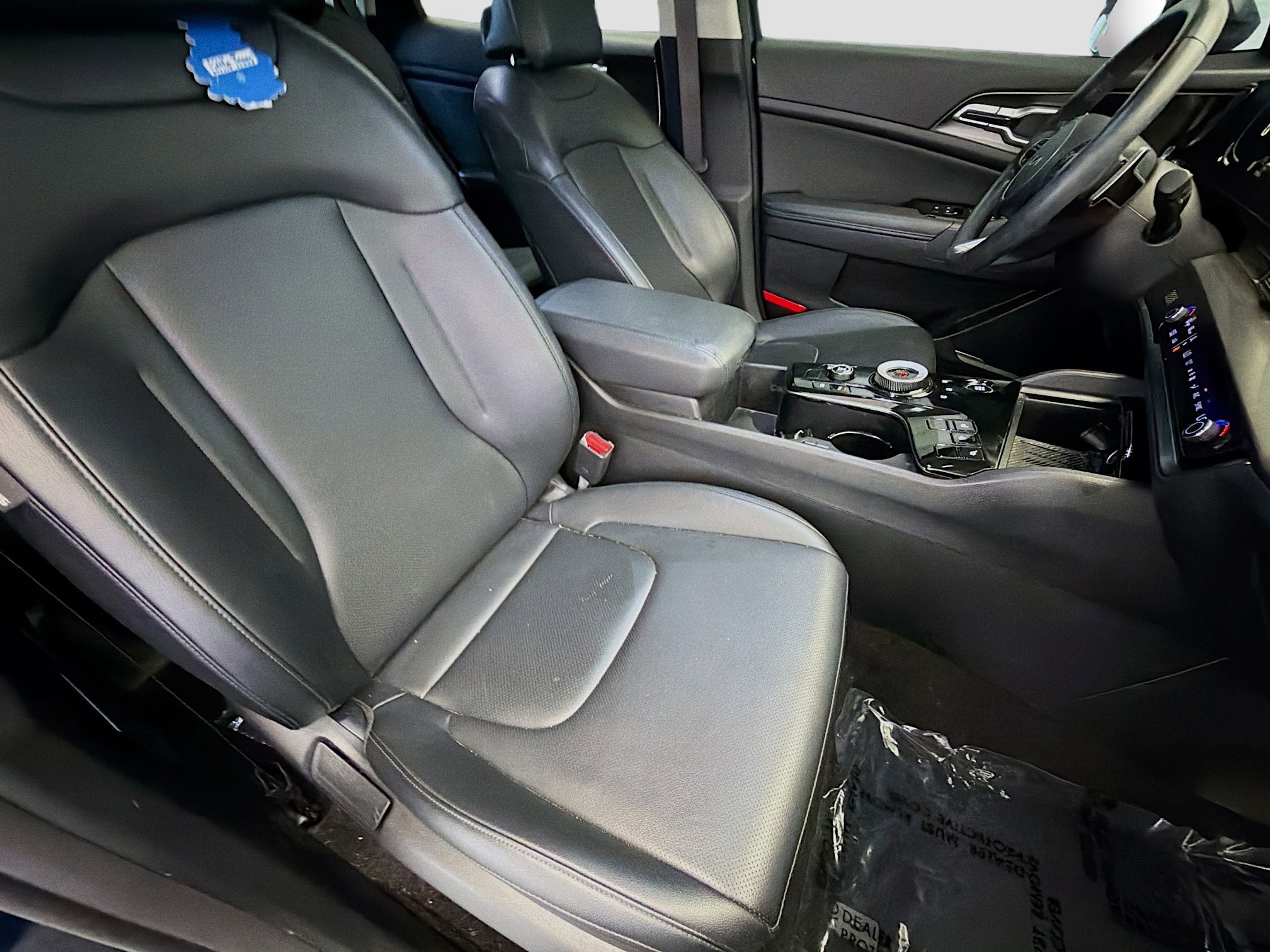 Used 2023 Kia Sportage EX w/ EX Premium Package image 15