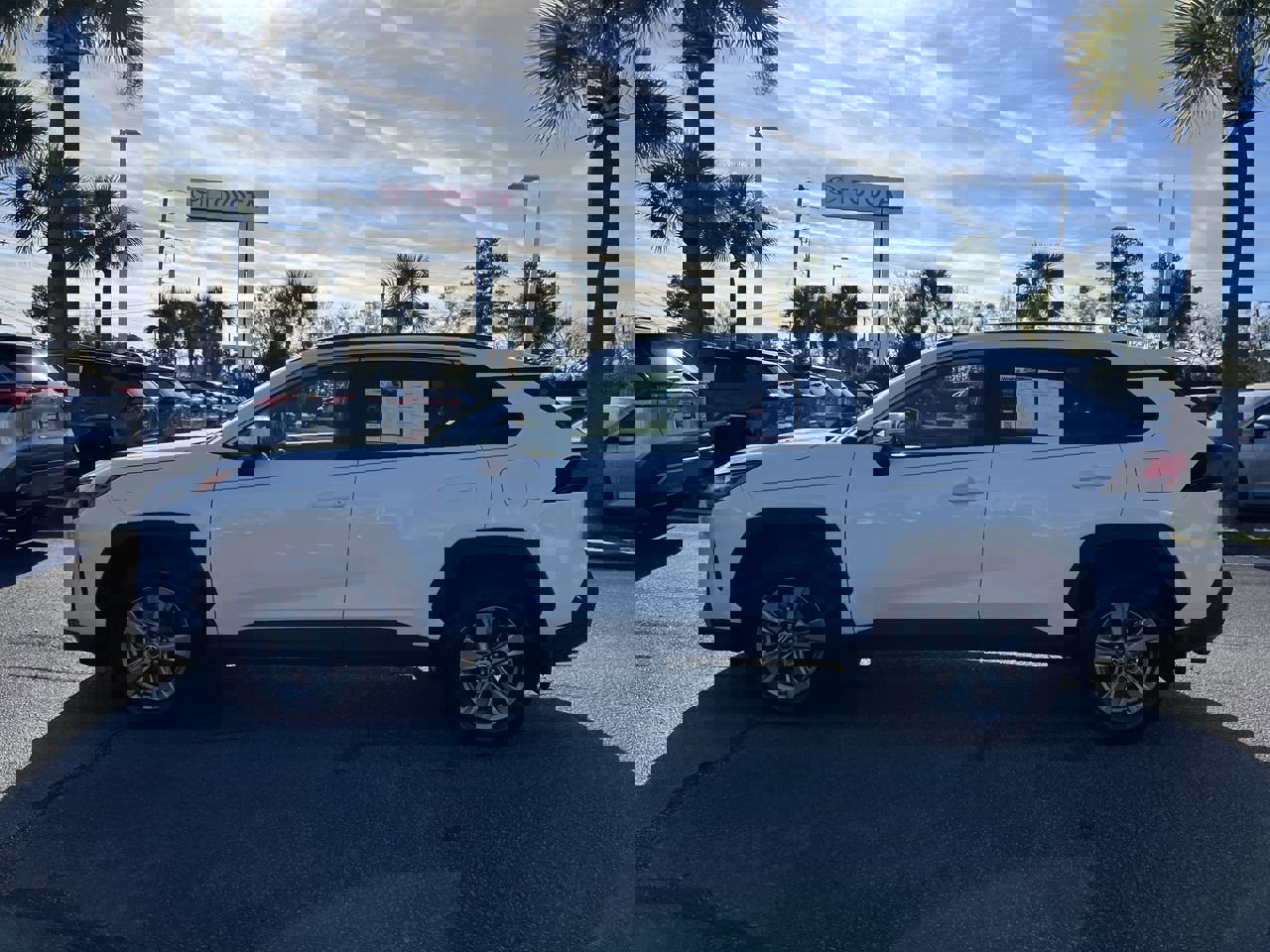 Used 2024 Toyota RAV4 XLE image 7