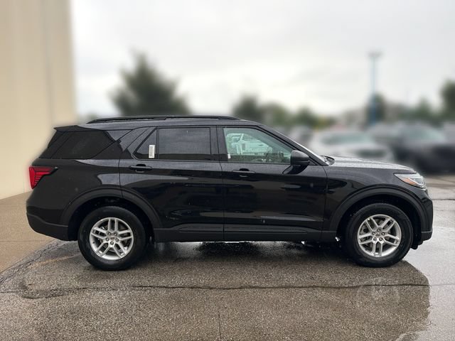 New 2027 Ford Explorer Active AWD/4WD image 4