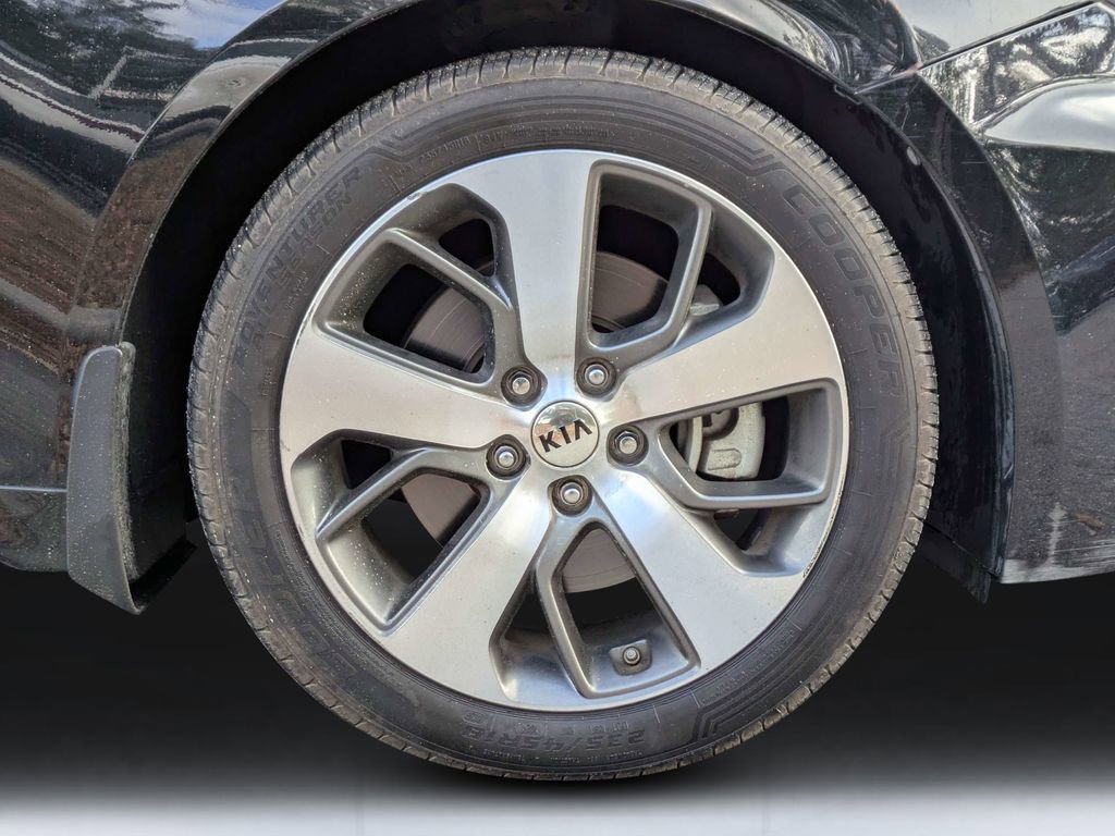 Used 2019 Kia Optima S w/ S Panoramic Sunroof Package image 10