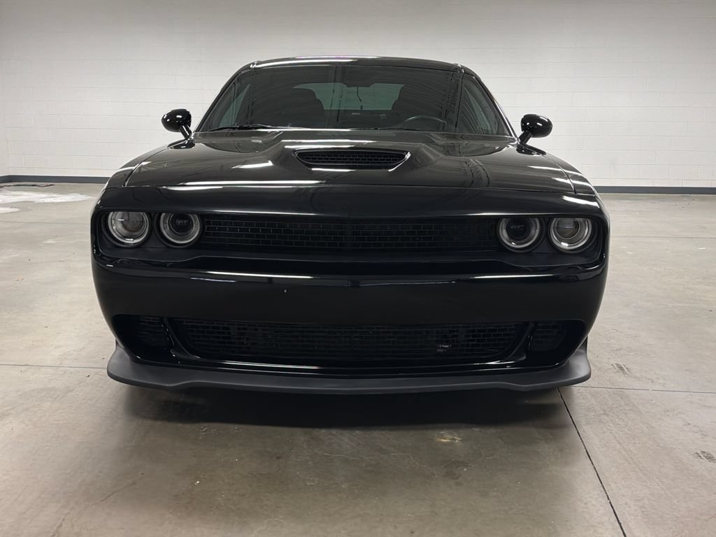 Used 2021 Dodge Challenger GT w/ Blacktop Package RWD image 3